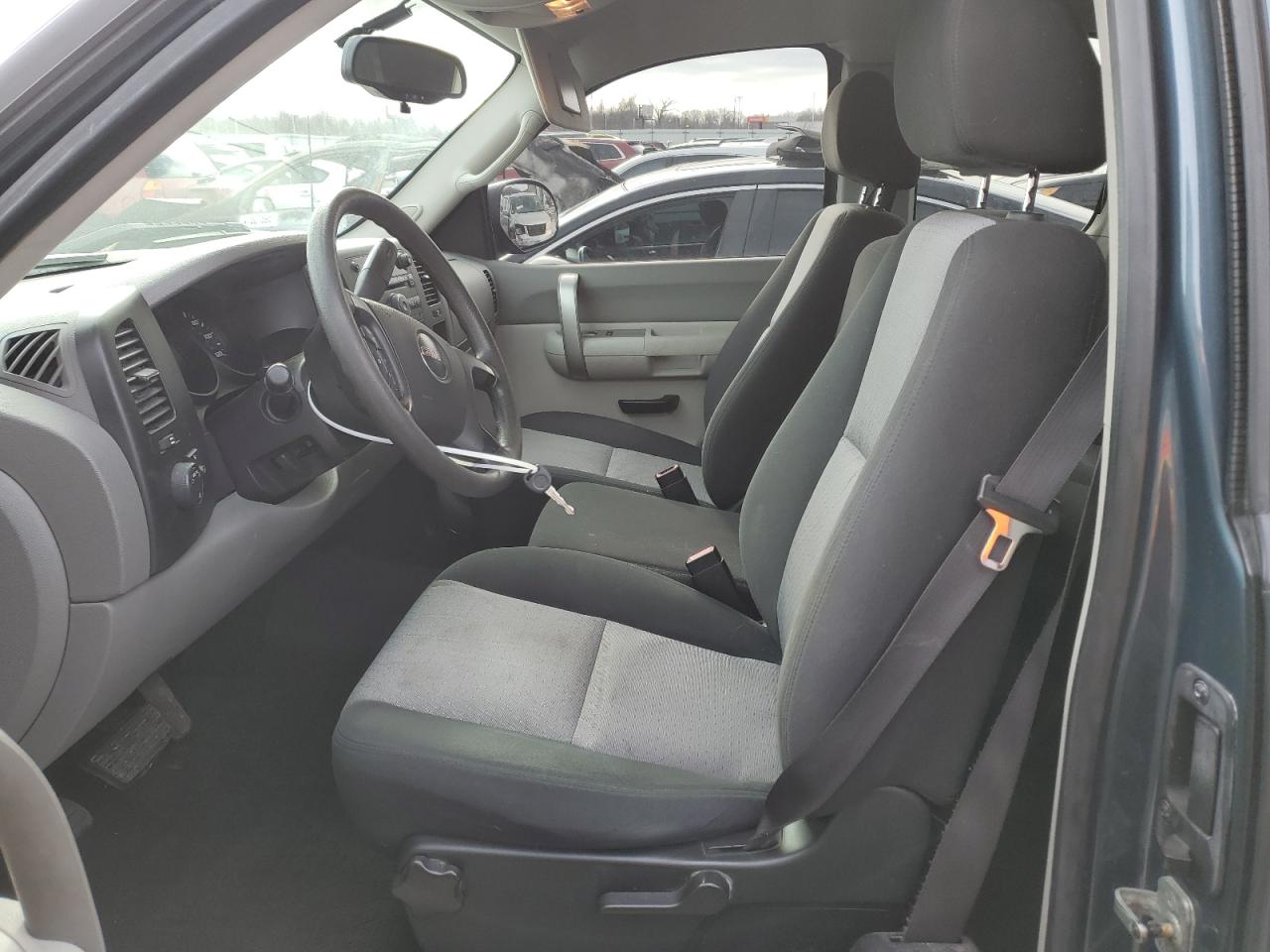 2008 GMC Sierra - Image 7