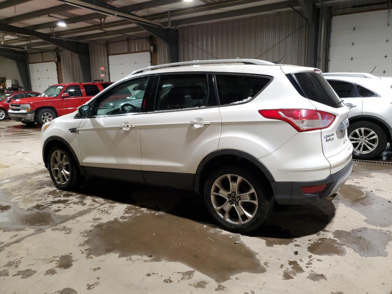 VIN 1FMCU9JX2FUB02057 2015 FORD ESCAPE no.2