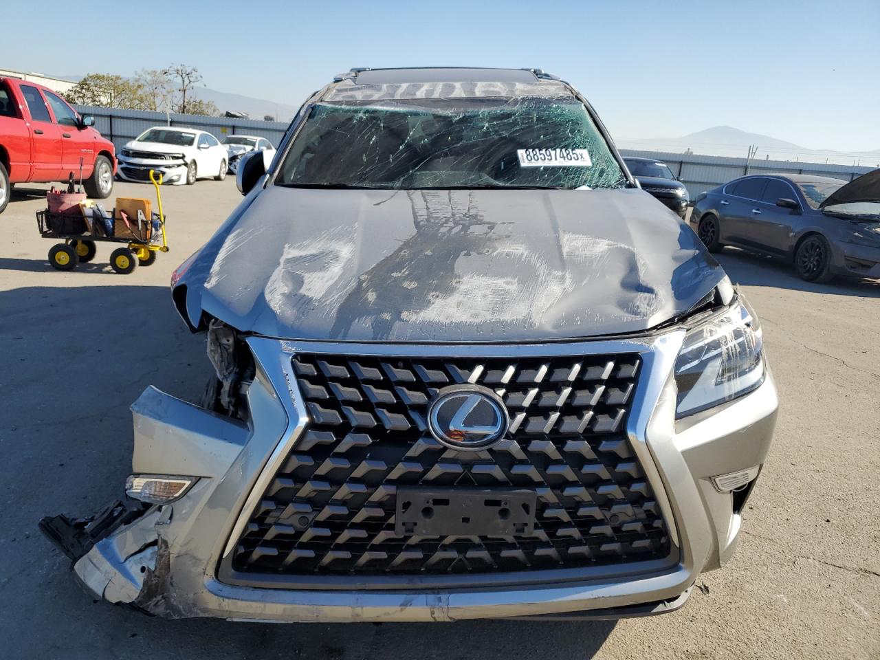 2023 Lexus GX - Image 5