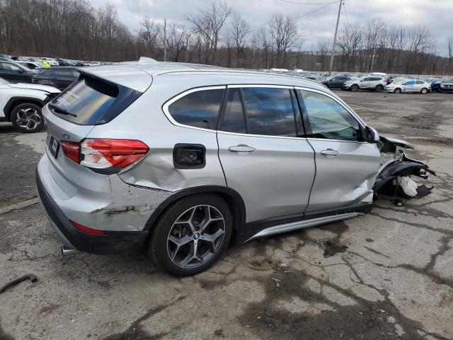  BMW X1 2017 Srebrny