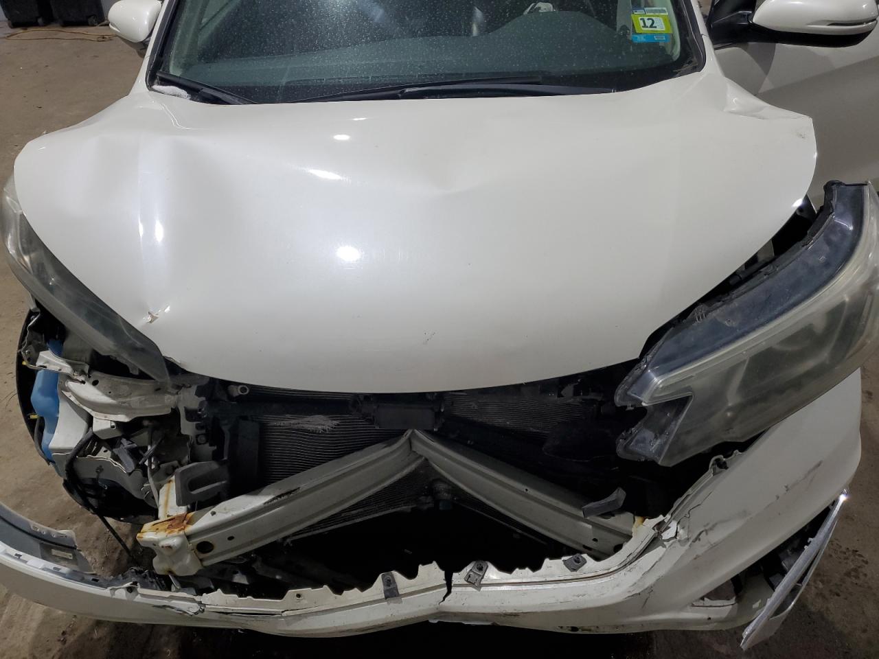 2015 Honda CR-V - Image 13