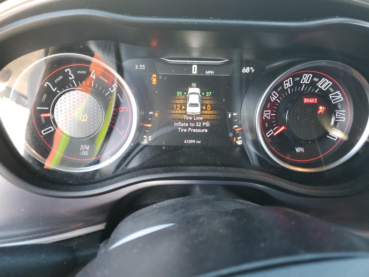 2018 Dodge Challenger - Image 9