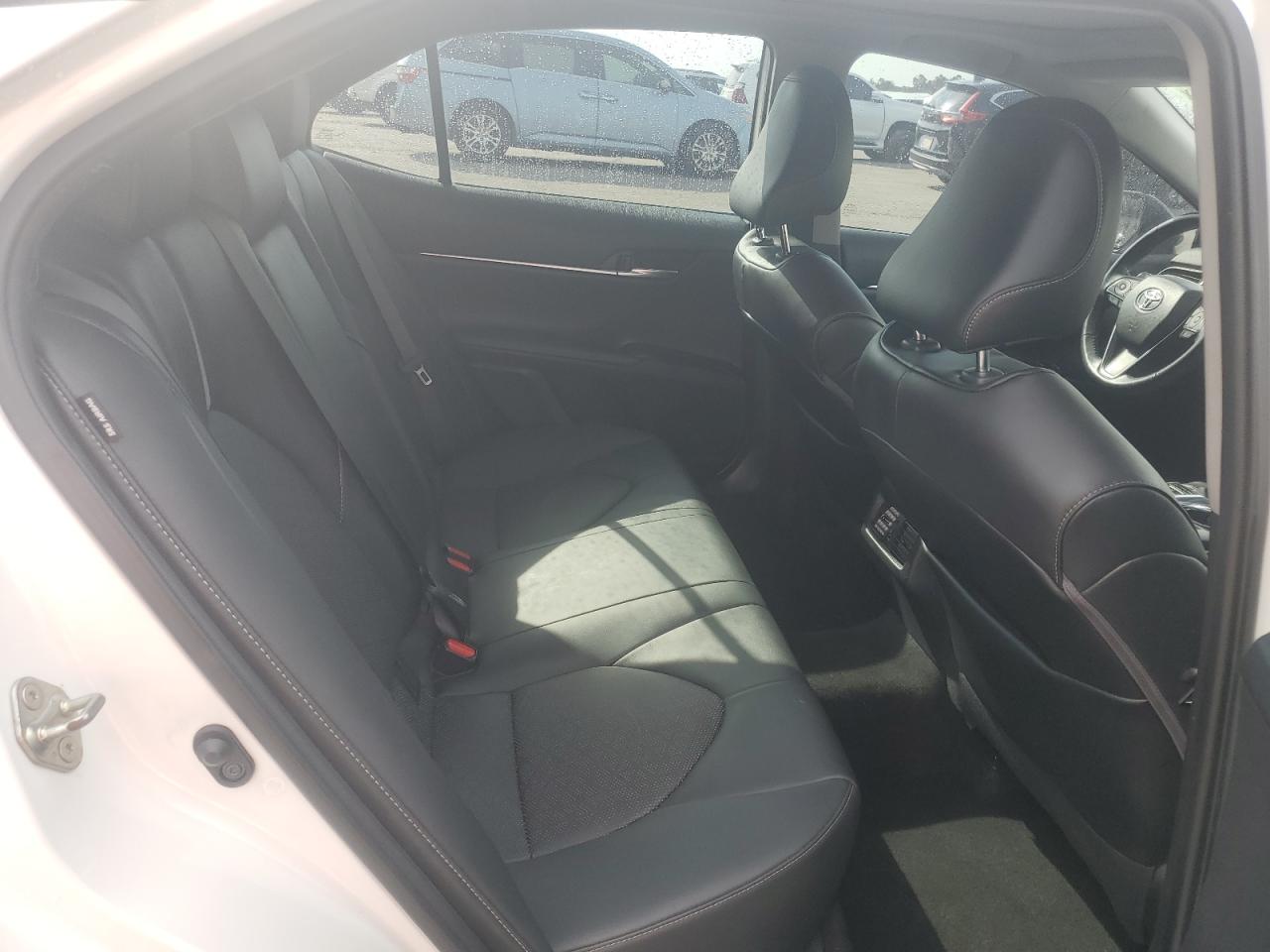 2020 Toyota Camry - Image 10