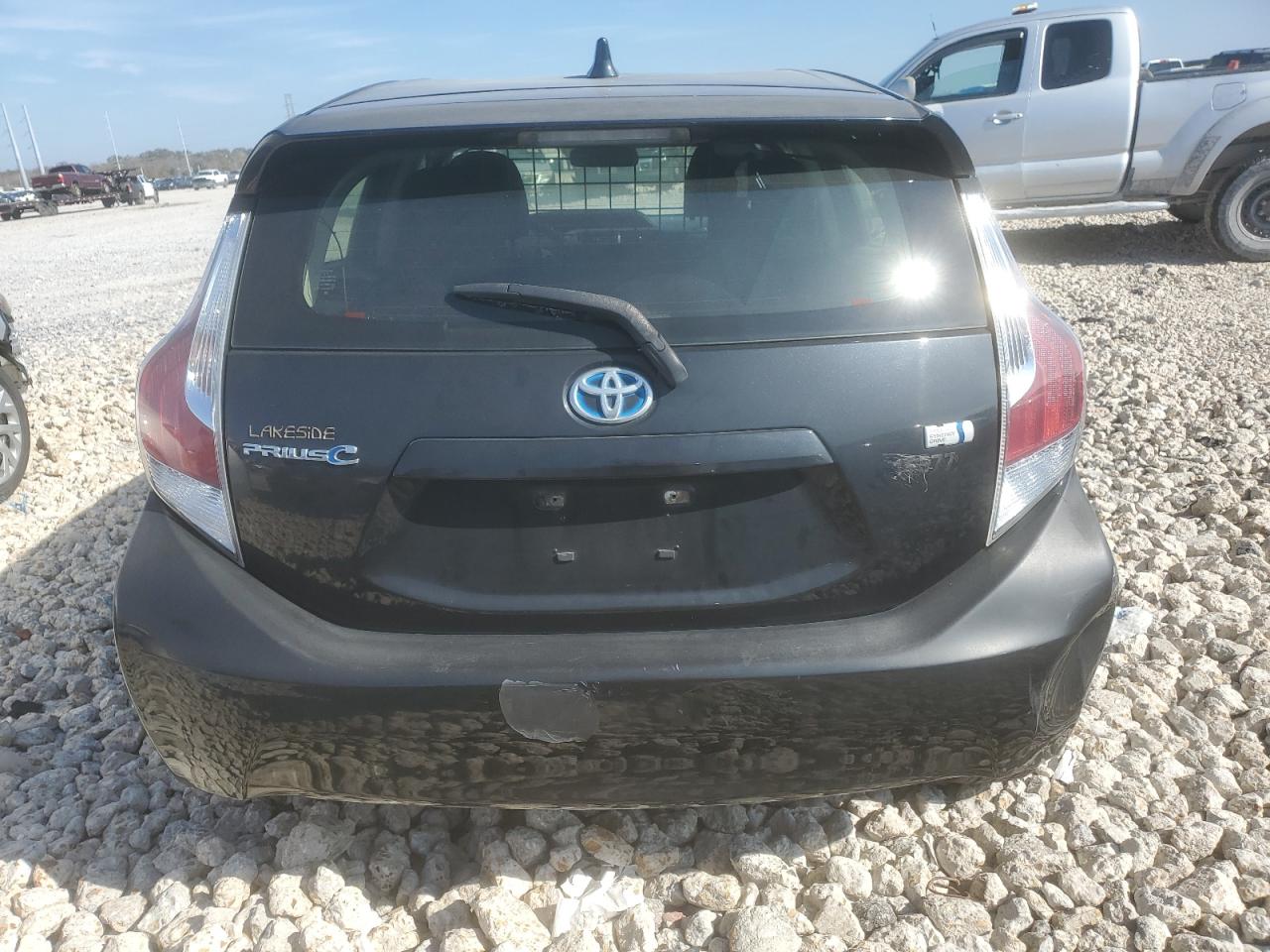 2016 Toyota Prius - Image 6