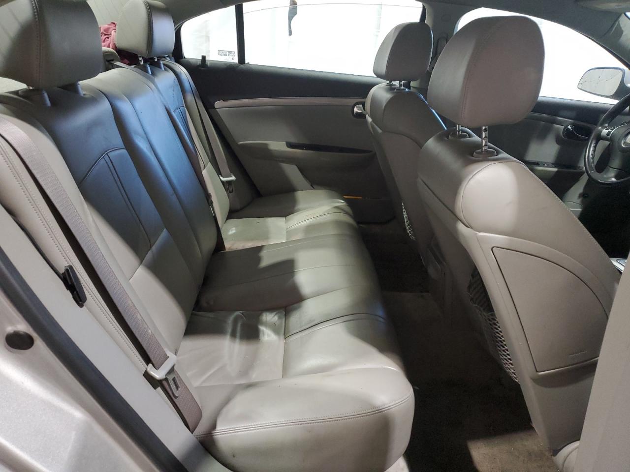 2007 Saturn Aura - Image 10