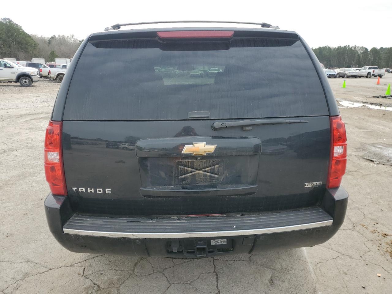 2011 Chevrolet Tahoe - Image 6