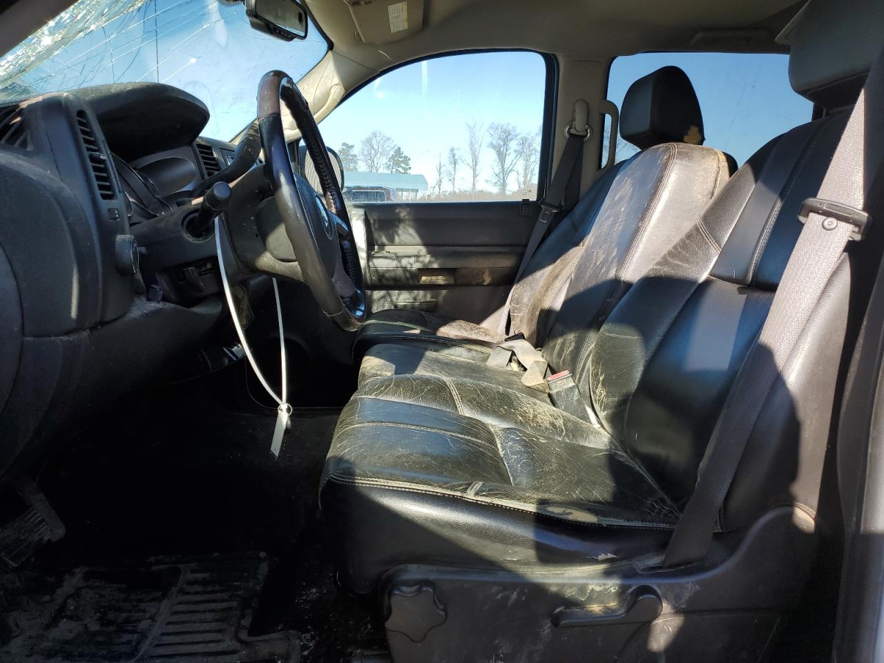 2007 Chevrolet Silverado - Image 7