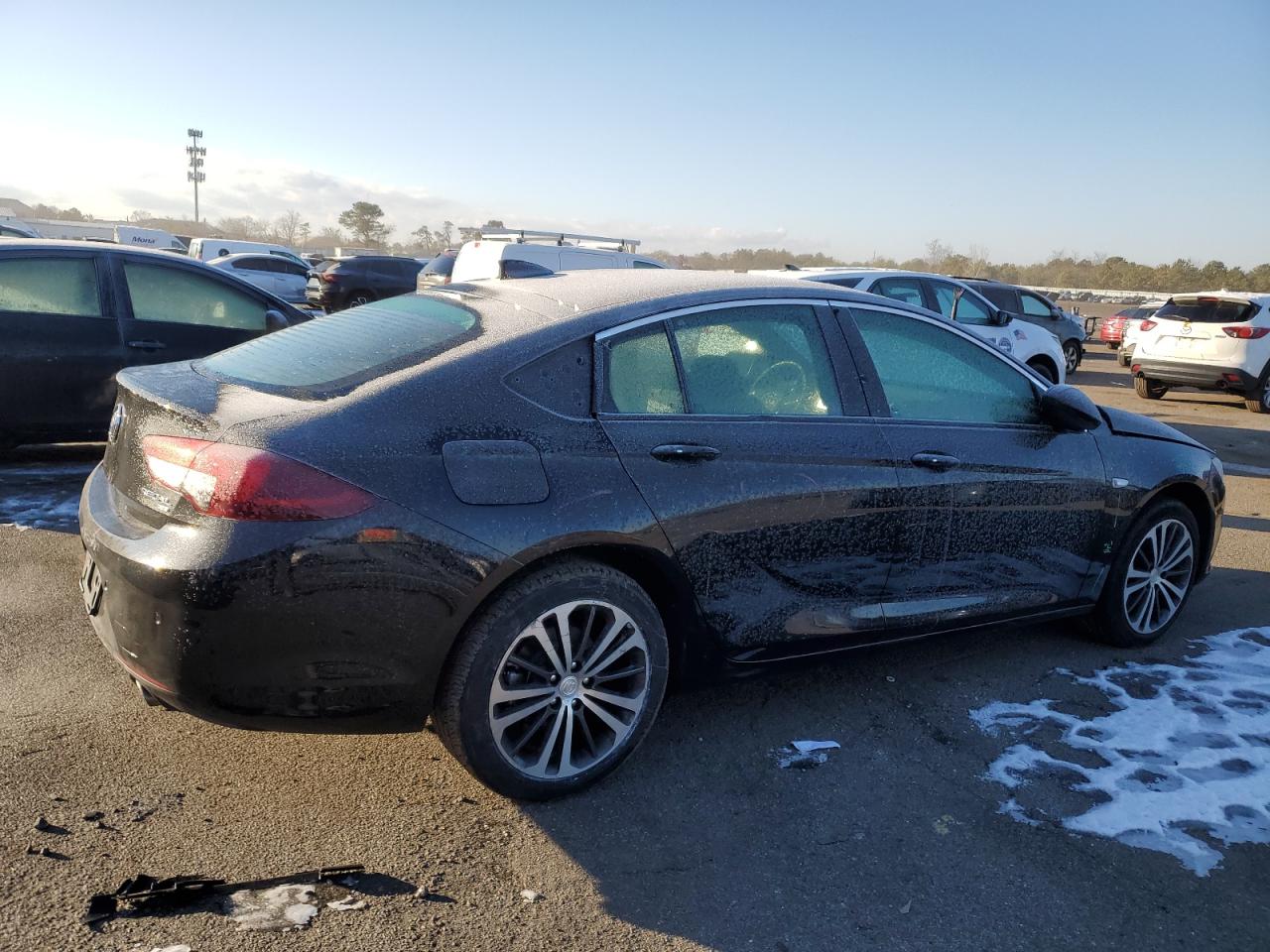 2019 Buick Regal - Image 3