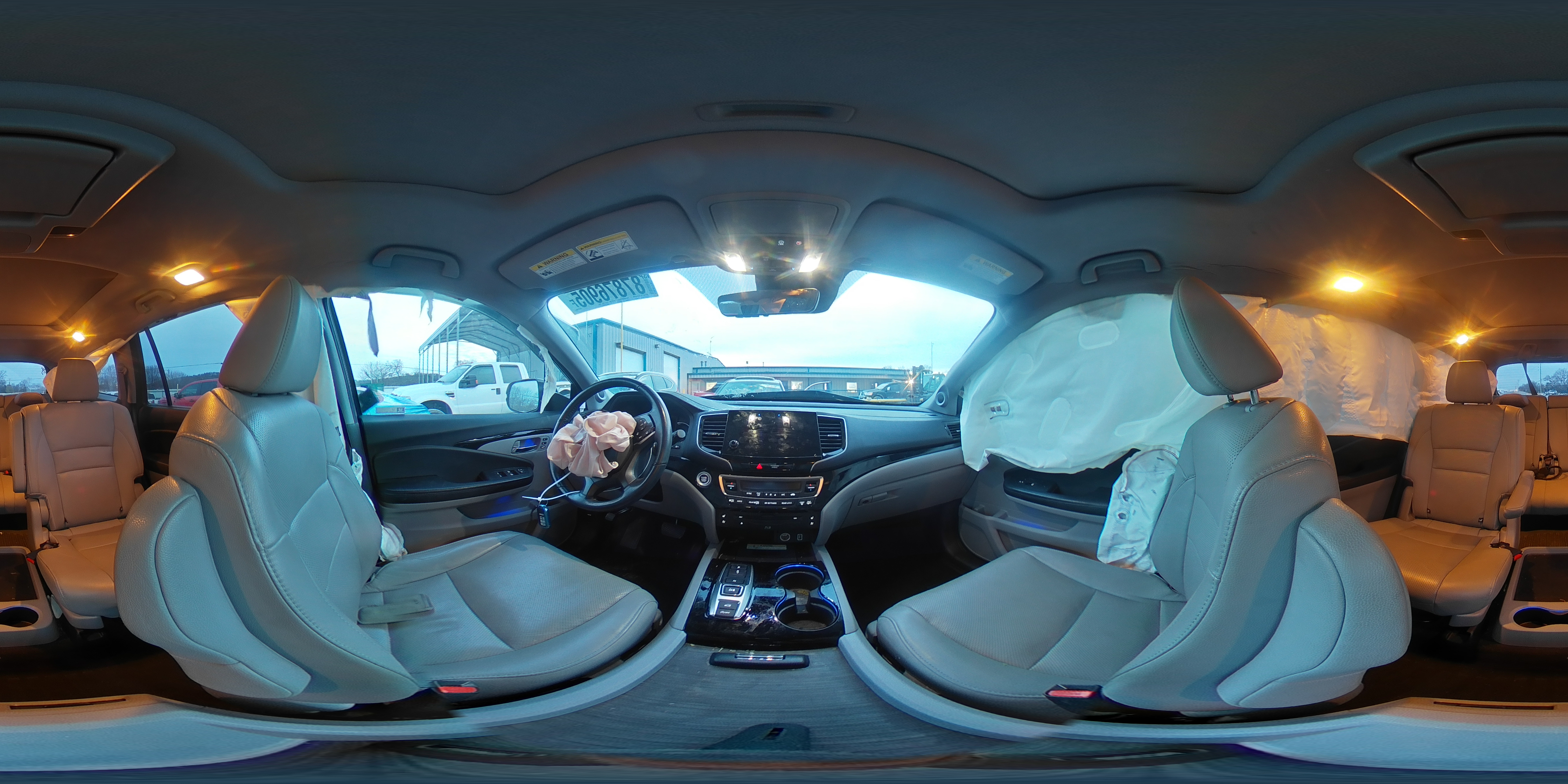 2019 Honda Pilot - Image 15