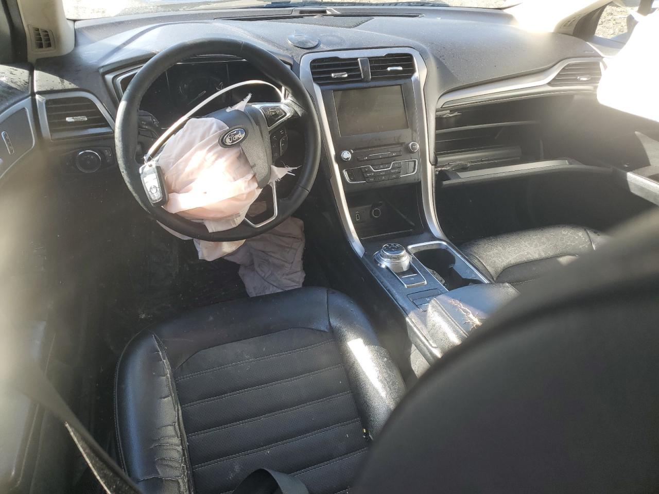2017 Ford Fusion - Image 8