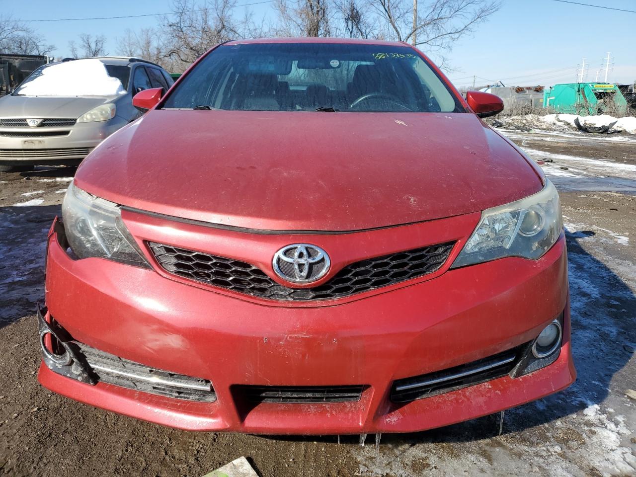 2014 Toyota Camry - Image 5