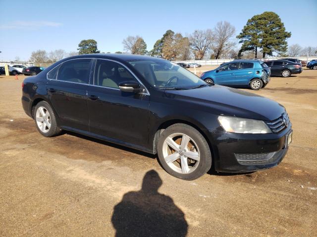  VOLKSWAGEN PASSAT 2015 Черный