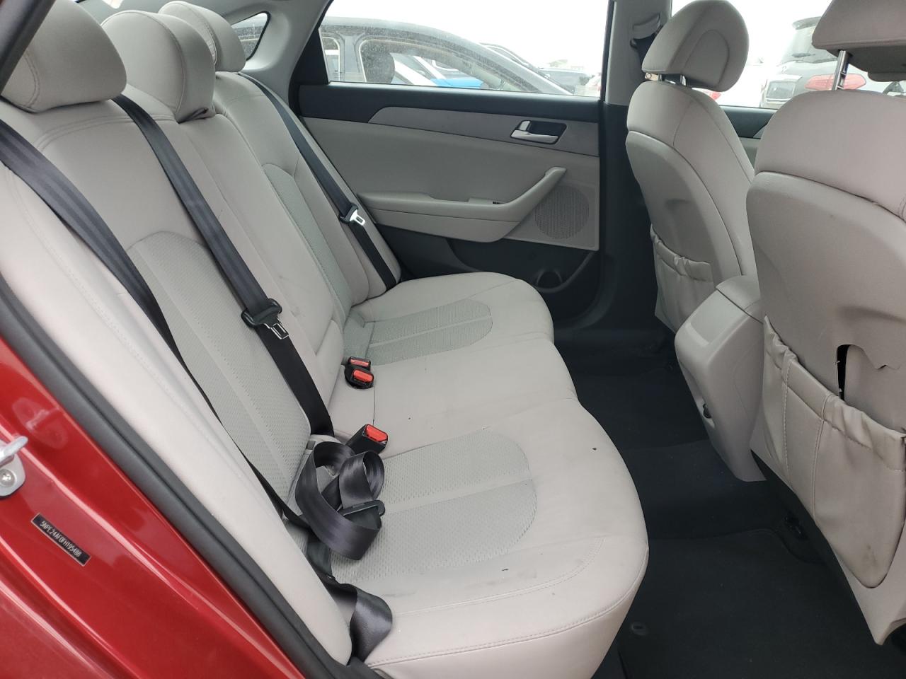 2015 Hyundai Sonata - Image 10
