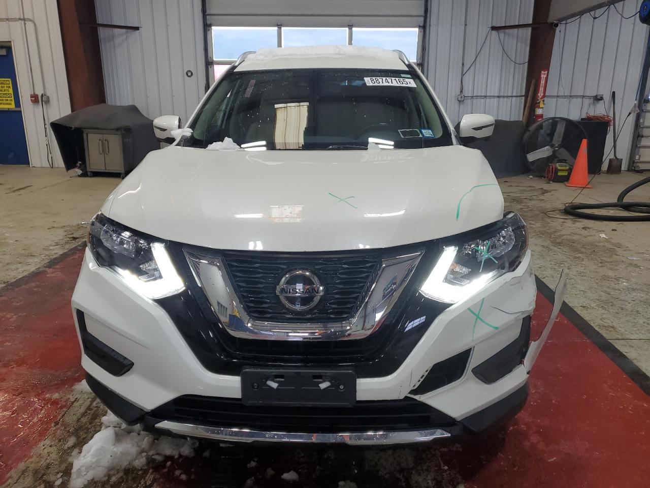 2020 Nissan Rogue - Image 5