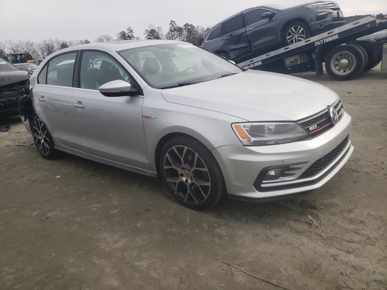 2016 Volkswagen Jetta - Image 4