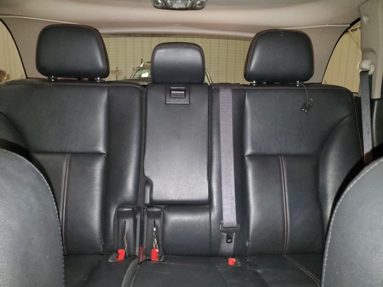 2011 Ford Edge - Image 10