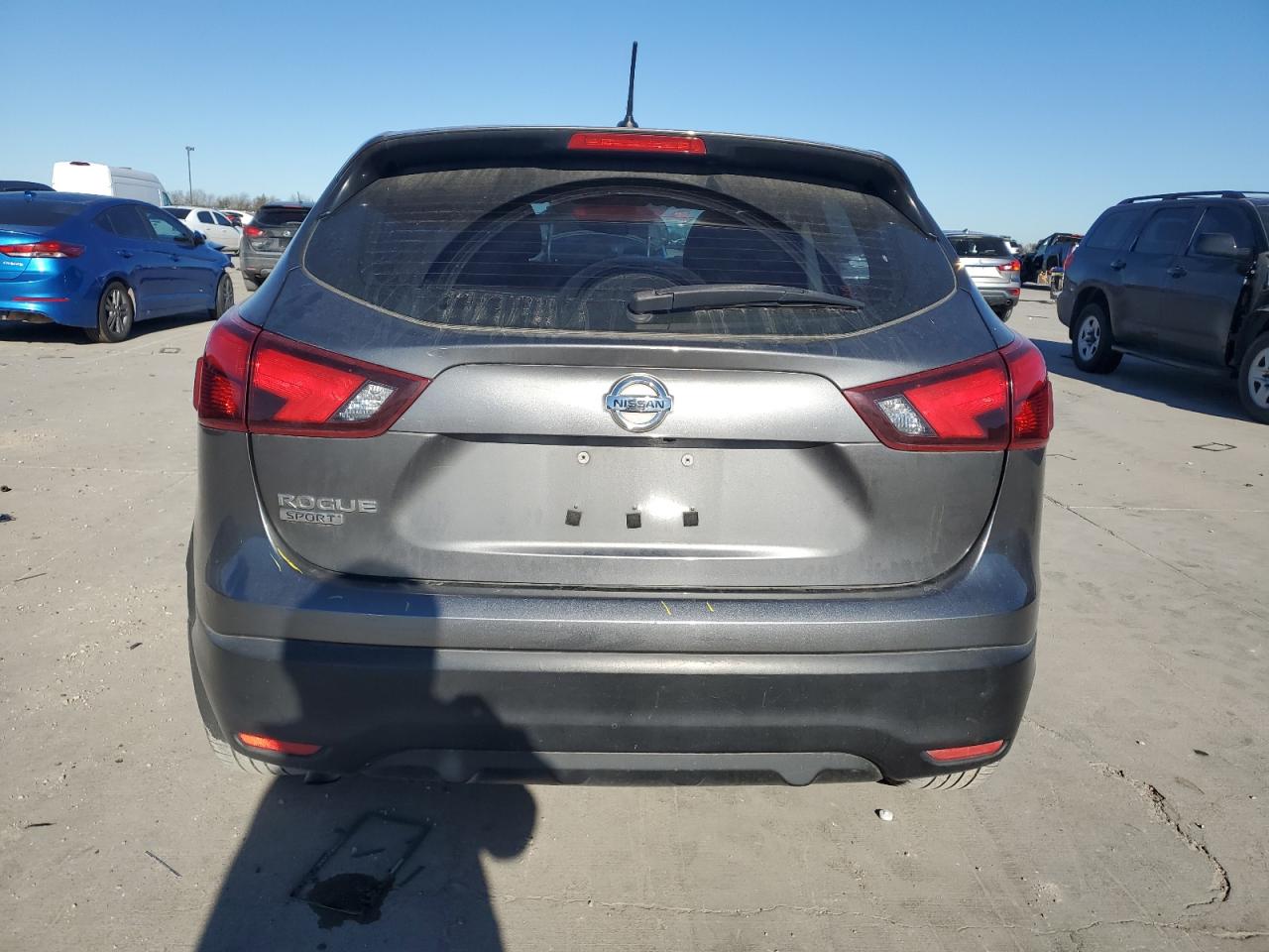 2017 Nissan Rogue - Image 6