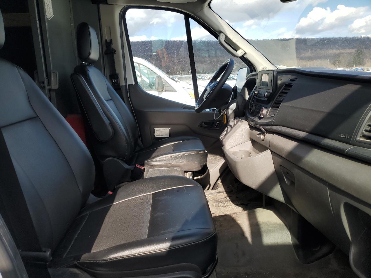 2023 Ford Transit - Image 11