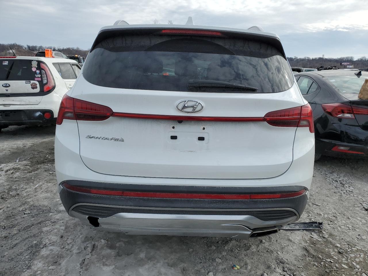 2021 Hyundai Santa Fe - Image 6