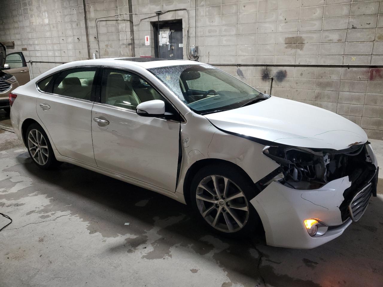 VIN 4T1BK1EB6EU103843 2014 TOYOTA AVALON no.4