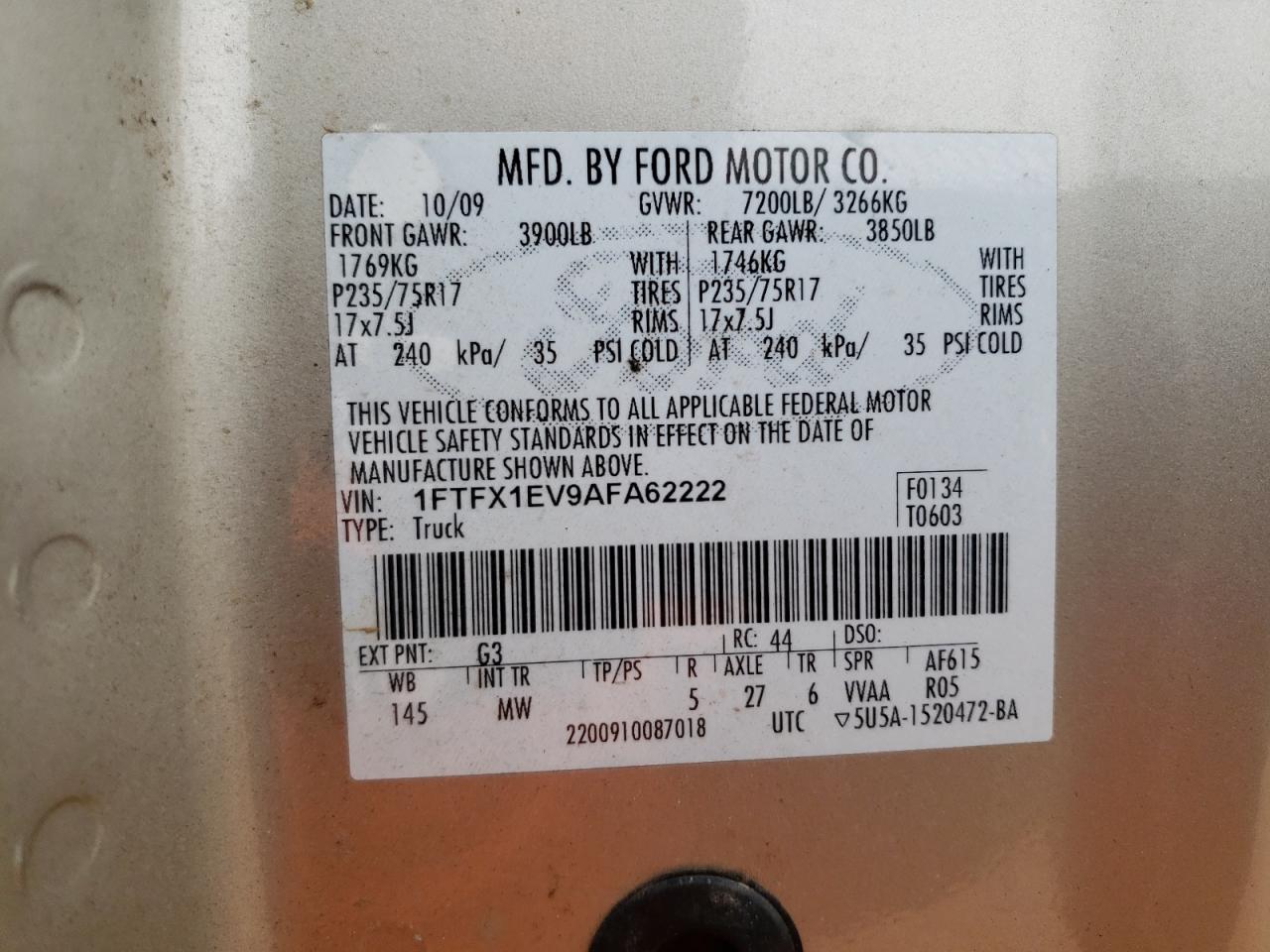 2010 Ford F-150 - Image 12