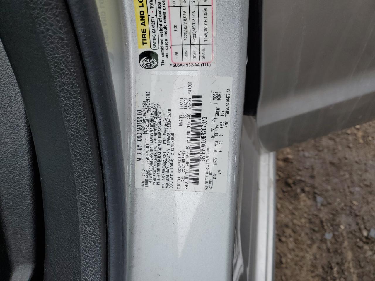 2011 Ford Fusion - Image 12