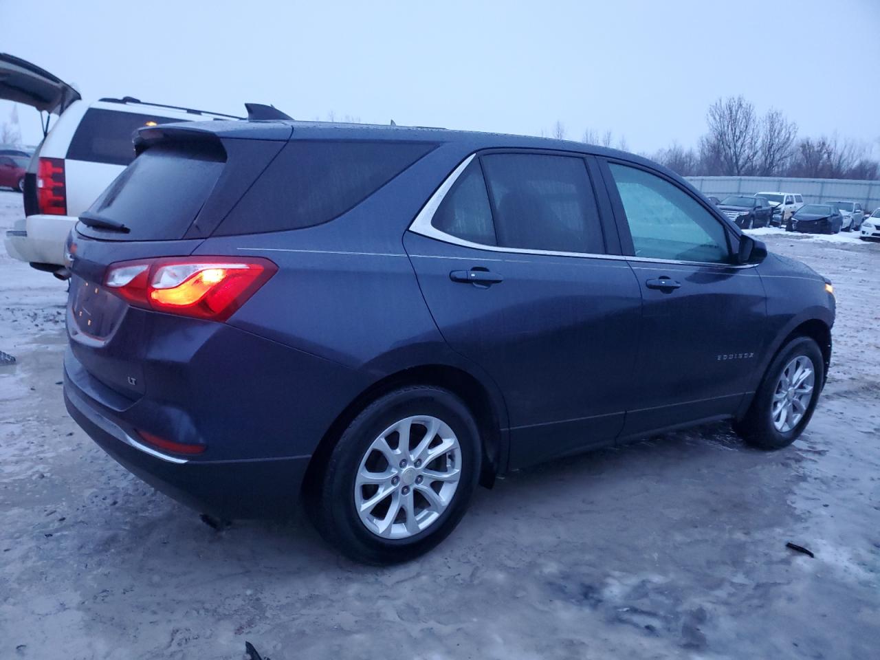 2018 Chevrolet Equinox - Image 3
