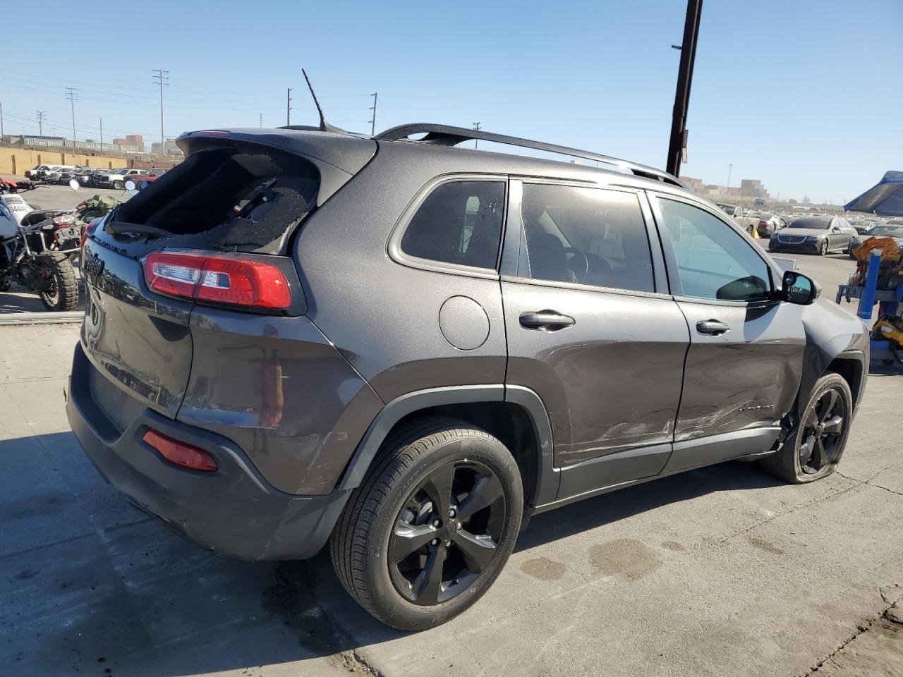 2017 Jeep Grand Cherokee - Image 3