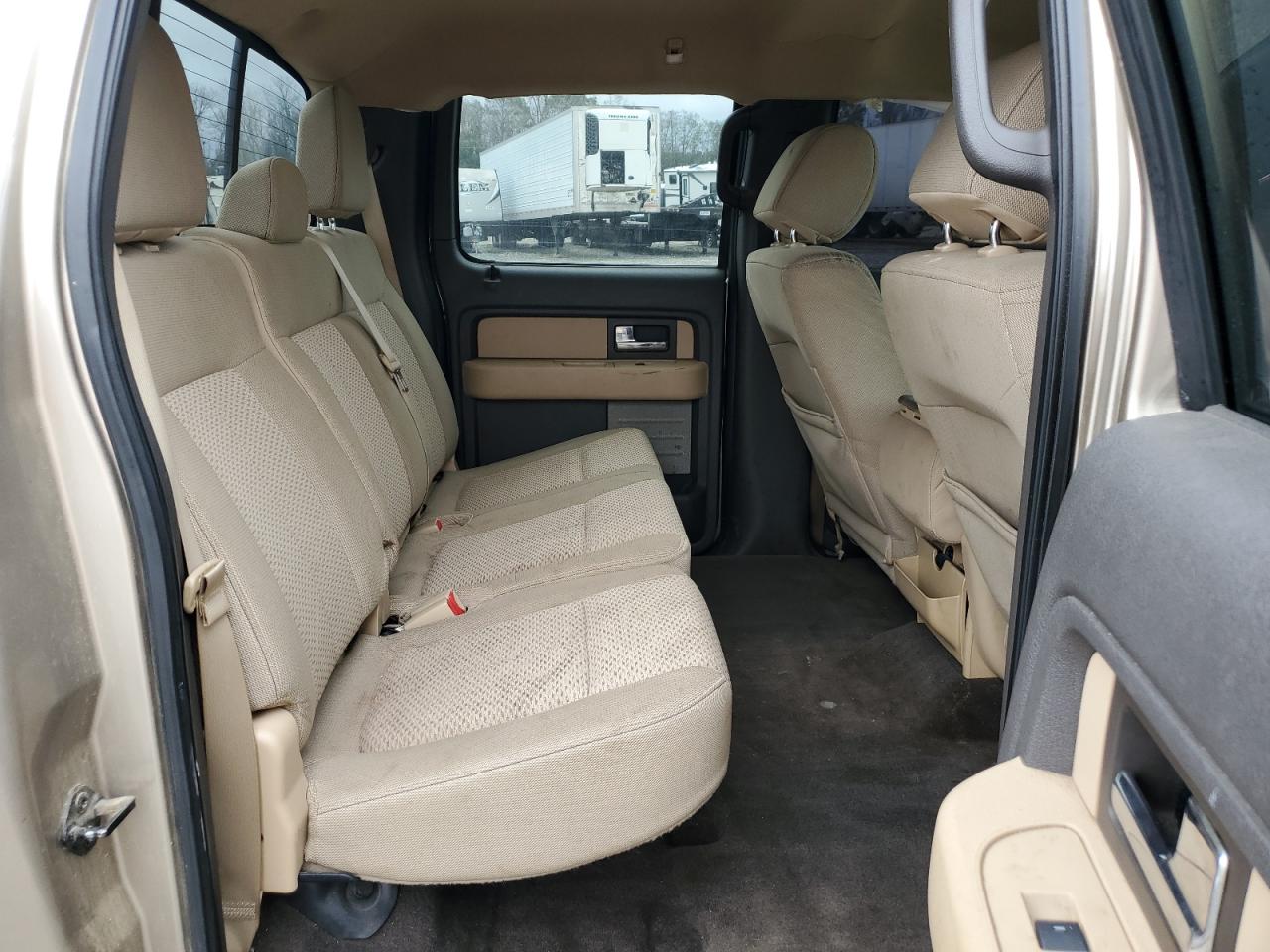 2013 Ford F-150 - Image 11