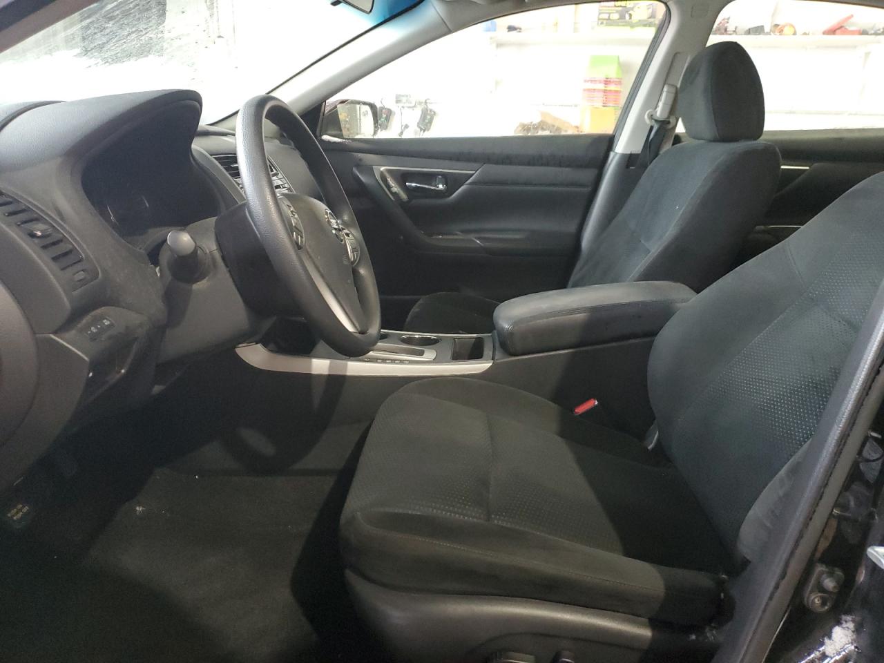 2015 Nissan Altima - Image 7