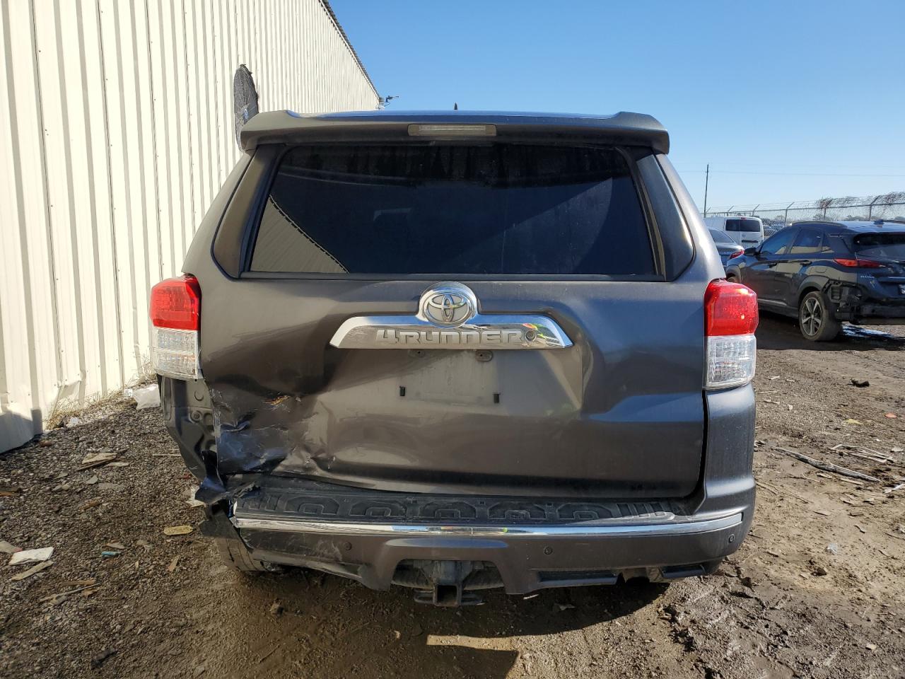 2012 Toyota 4Runner - Image 6