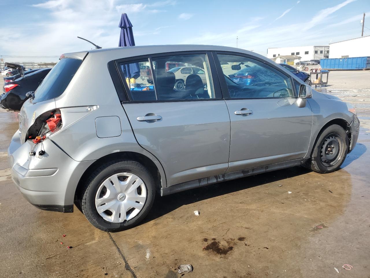 2012 Nissan Versa - Image 3