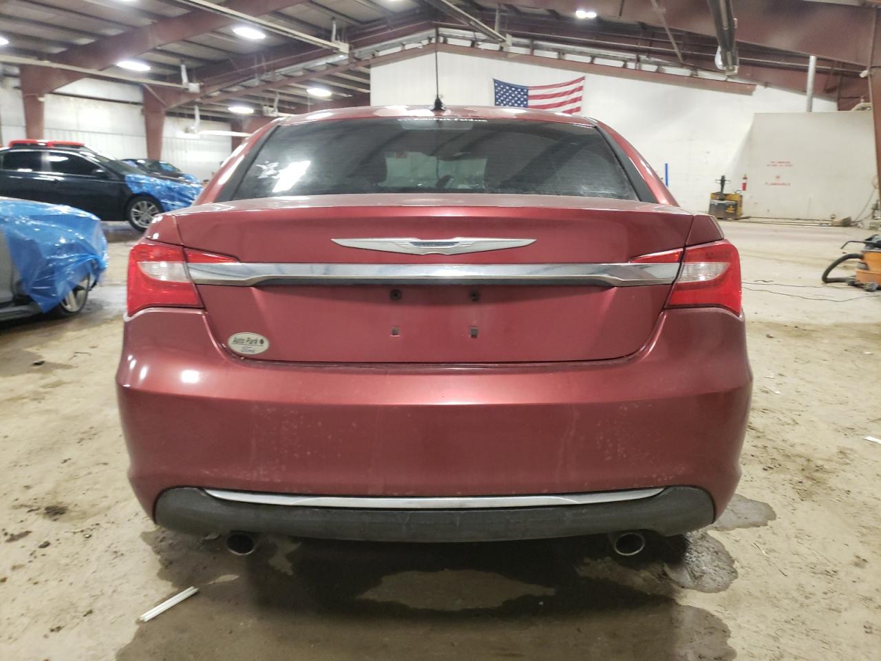 2011 Chrysler 200 - Image 6