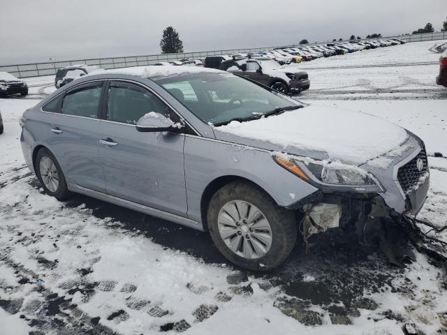  HYUNDAI SONATA 2016 Blue