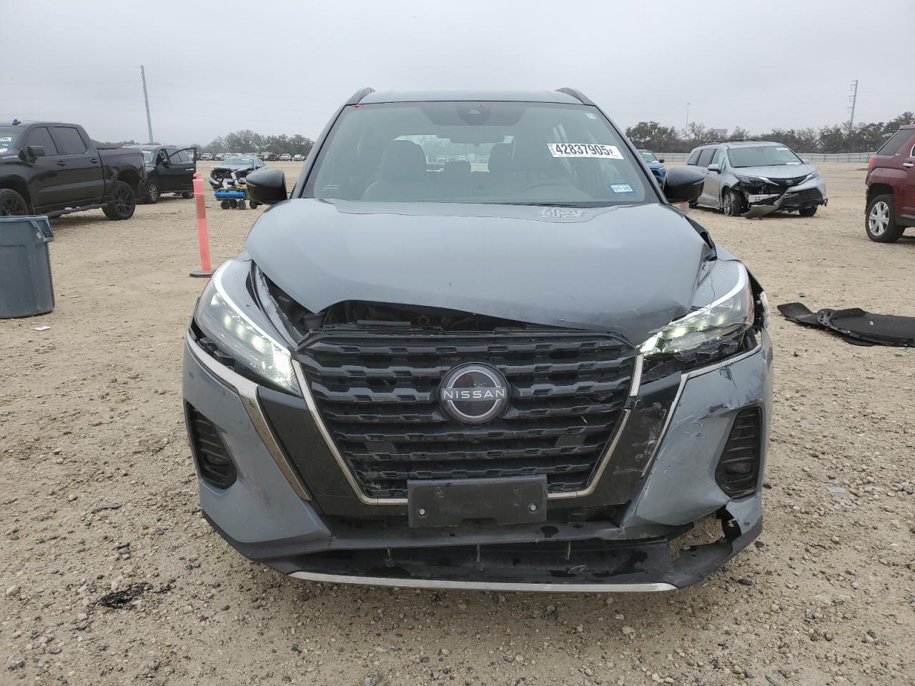2024 Nissan Kicks - Image 5
