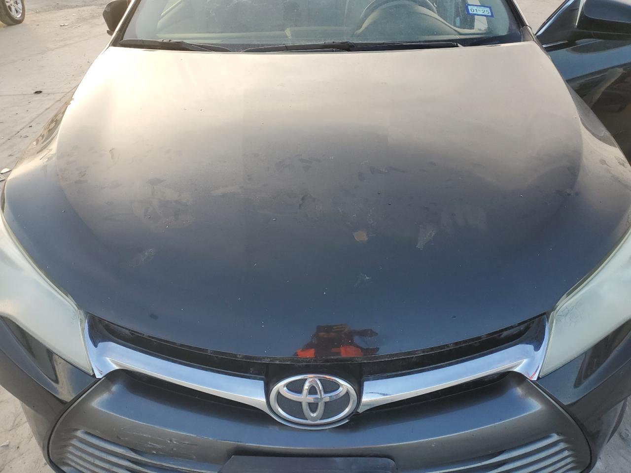 2015 Toyota Camry - Image 12