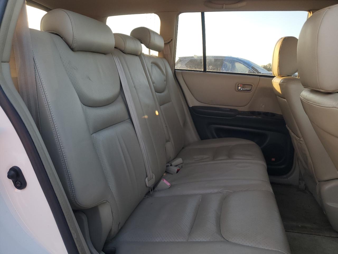2001 Toyota Highlander - Image 11
