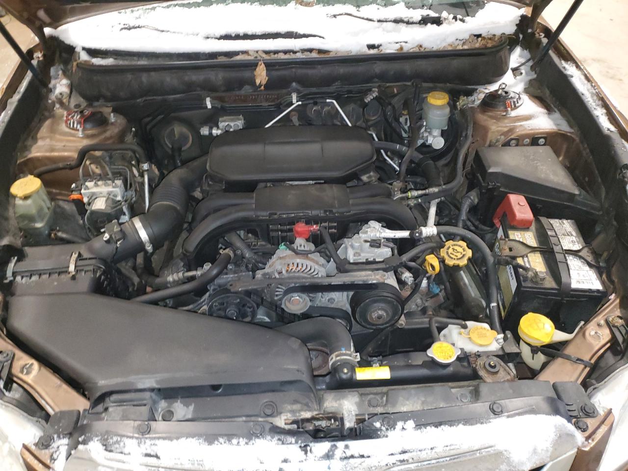 2011 Subaru Outback - Image 11
