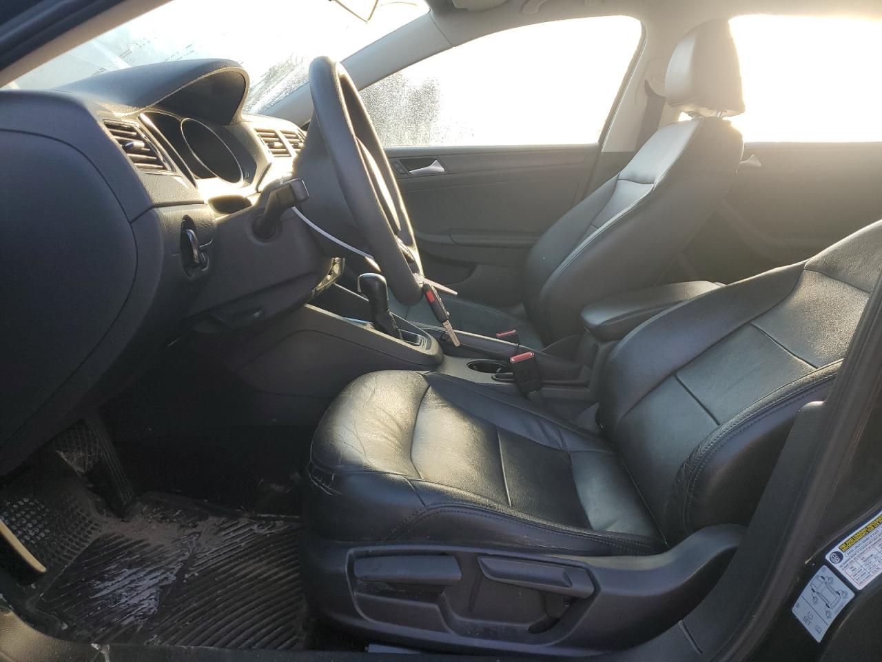 2016 Volkswagen Jetta - Image 7