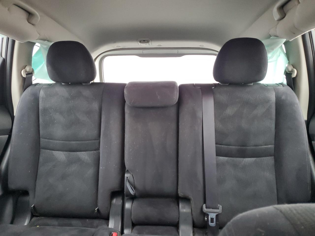 2016 Nissan Rogue - Image 10