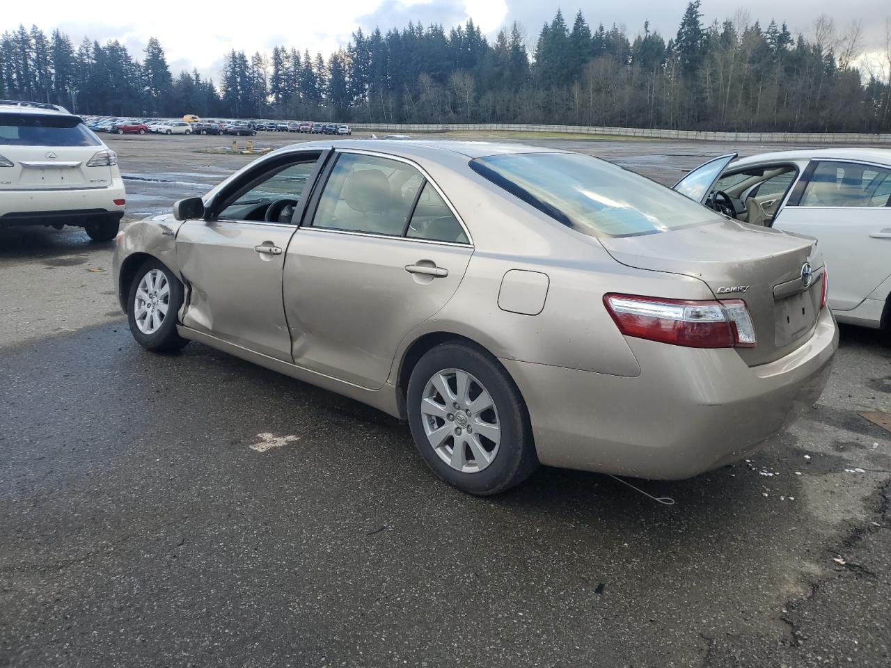 2007 Toyota Camry - Image 2