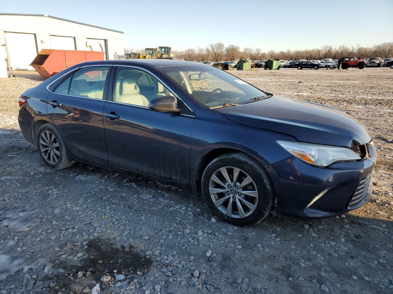 2016 Toyota Camry - Image 4