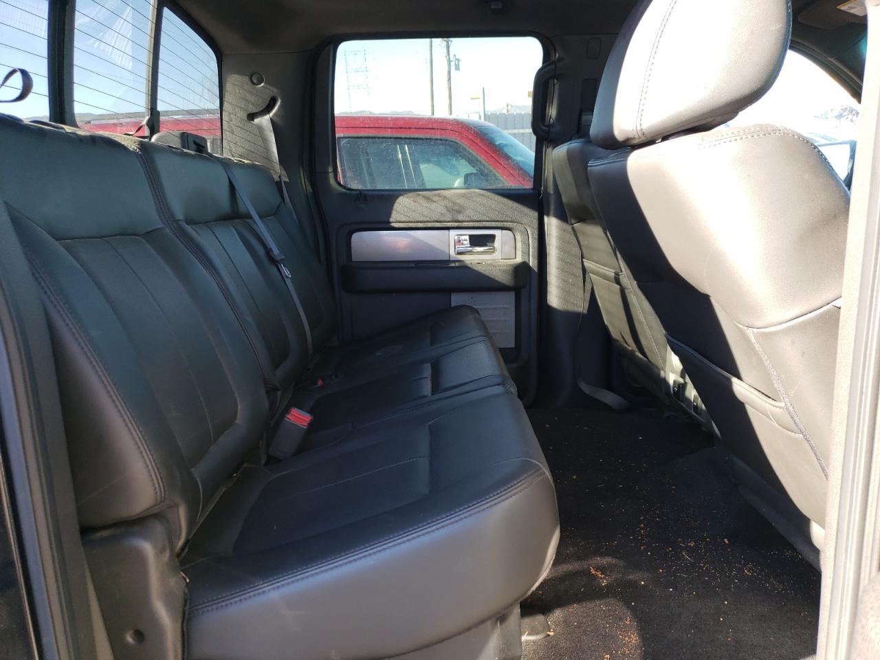 2011 Ford F-150 - Image 10