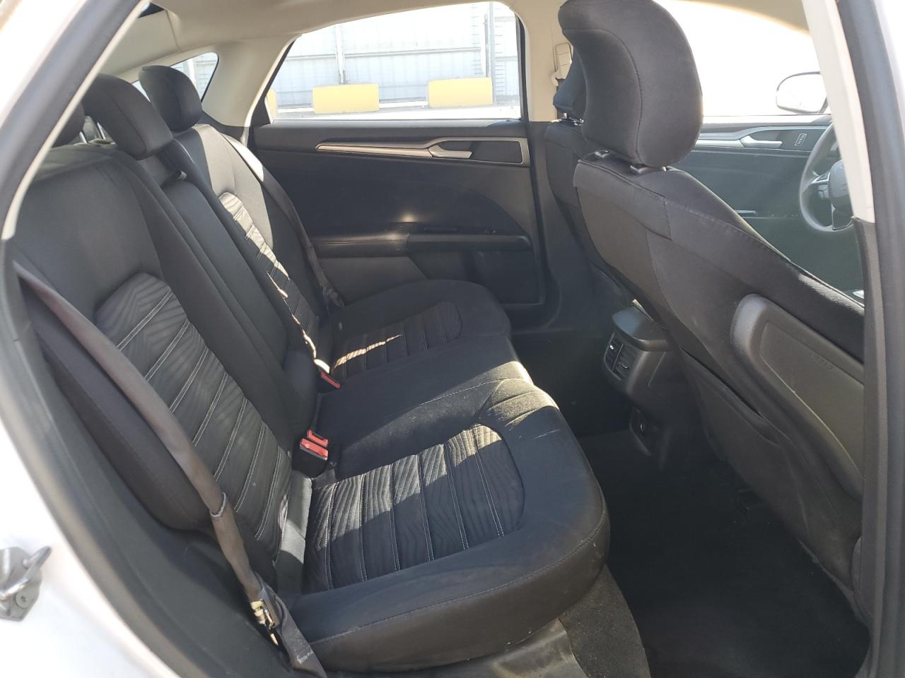 2016 Ford Fusion - Image 10