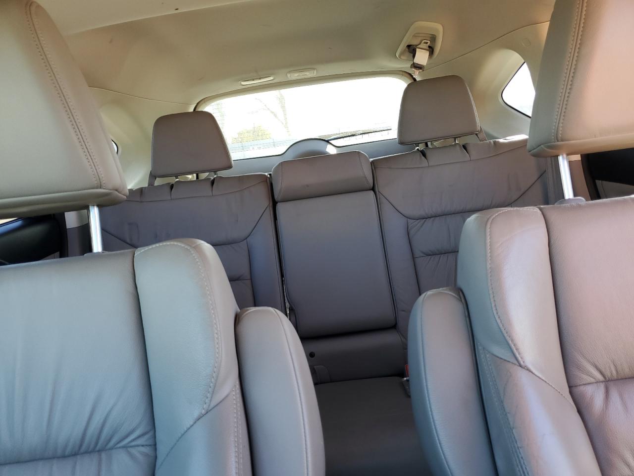 2012 Honda CR-V - Image 10