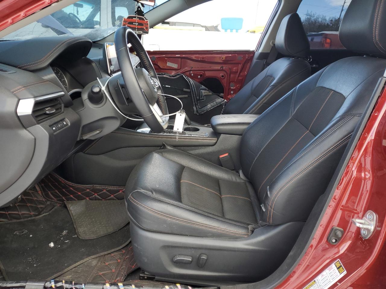 2021 Nissan Altima - Image 7