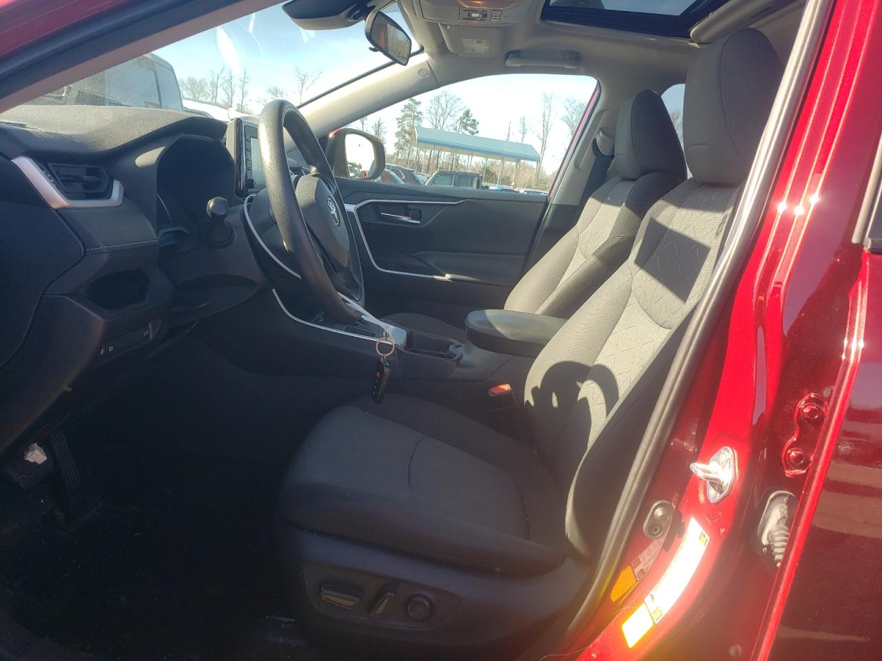 2021 Toyota RAV 4 - Image 7