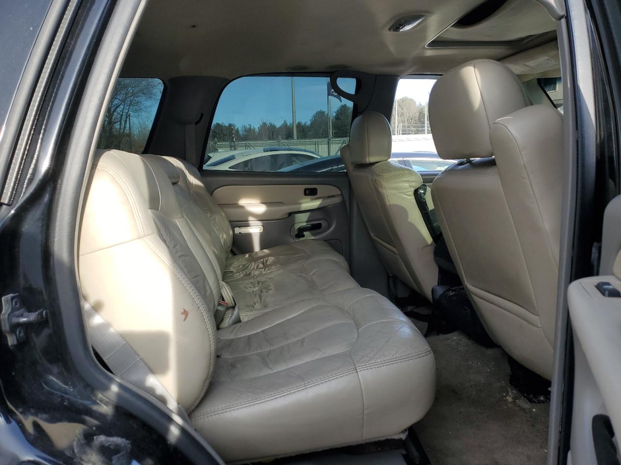 2002 Chevrolet Tahoe K1500 VIN: 1GNEK13ZX2R282363 Lot: 87883605