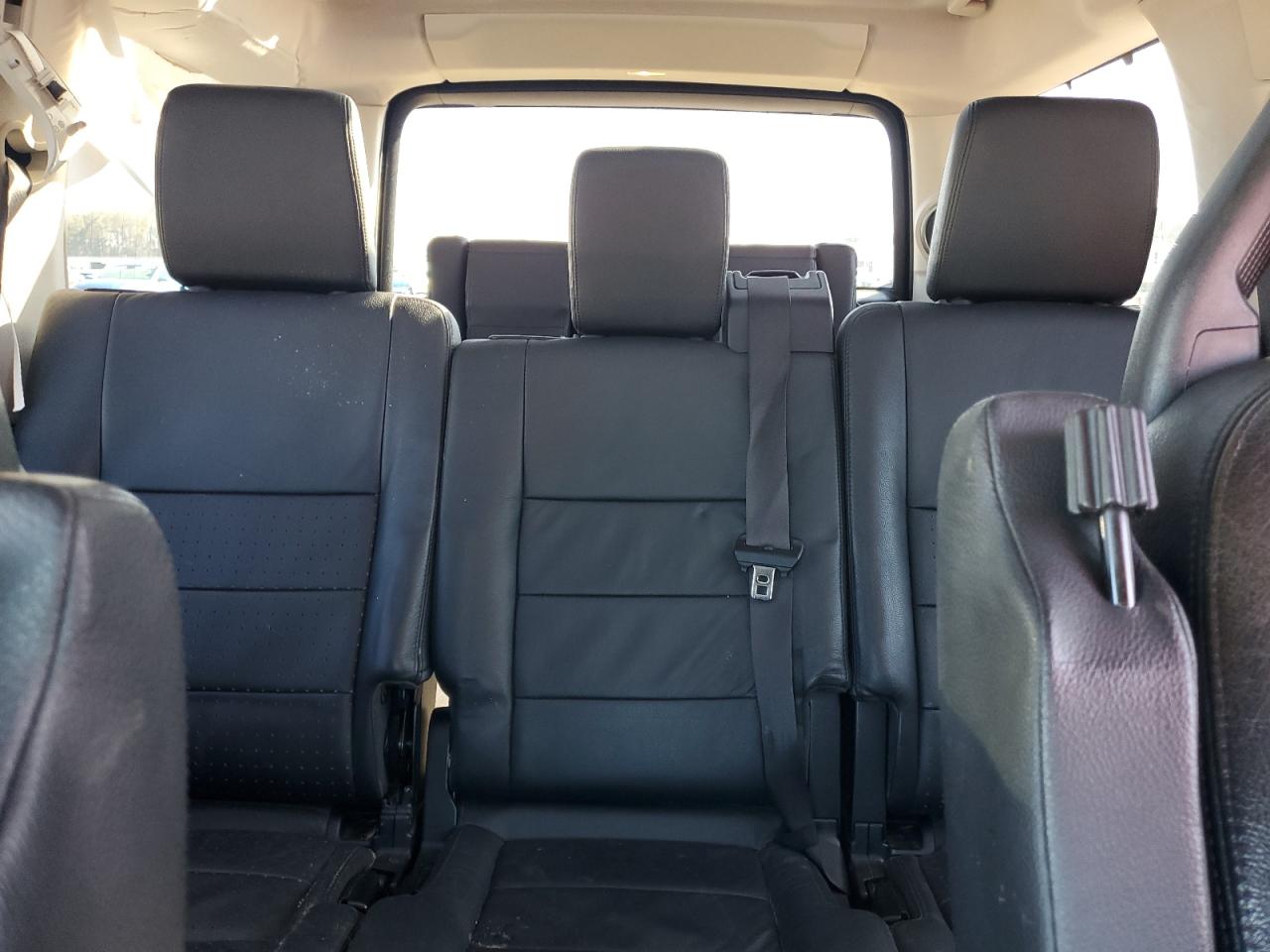2006 Land Rover LR3 - Image 10