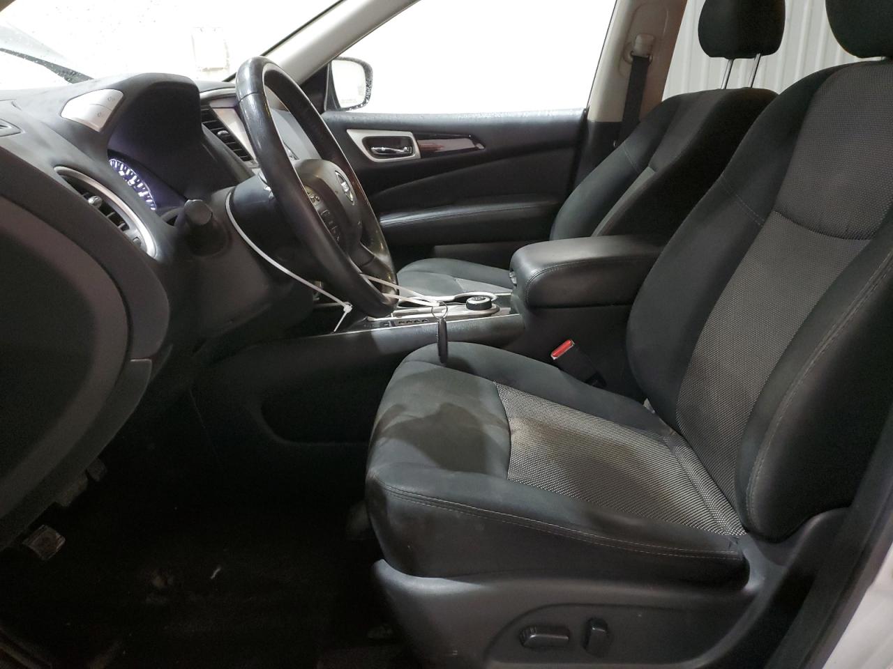 2019 Nissan Pathfinder - Image 7